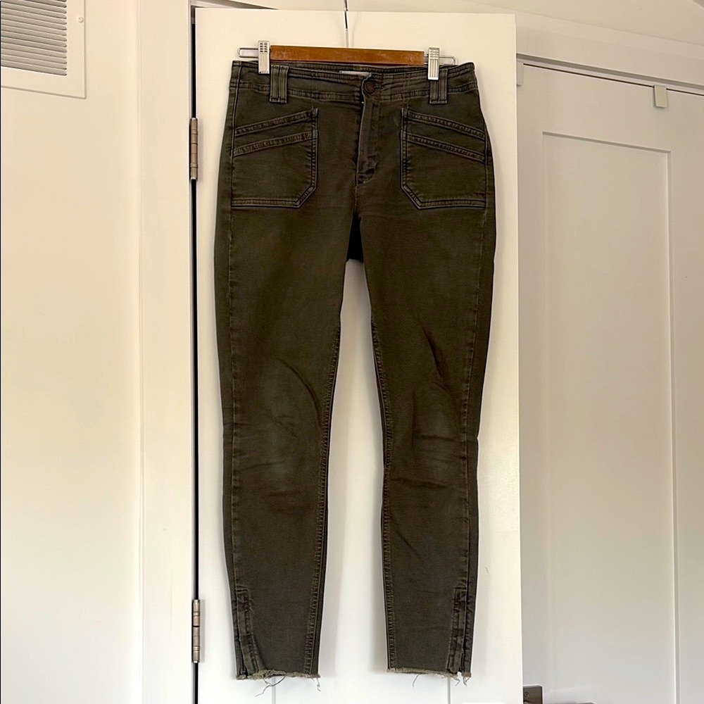 PAIGE Green Skinny Jeans Sleek Style